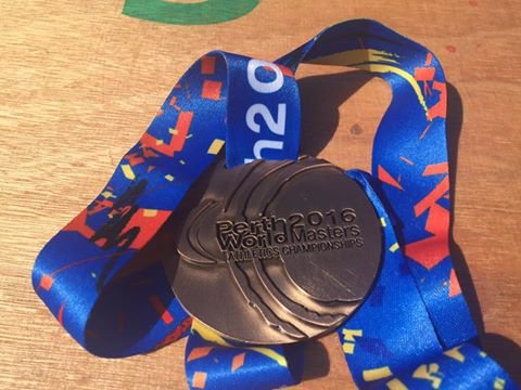 Bob Cozens' M80 bronze in 100.