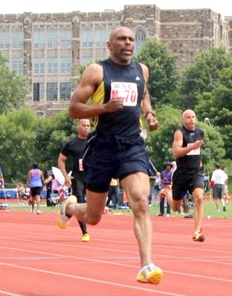 Lonnie in the lead.