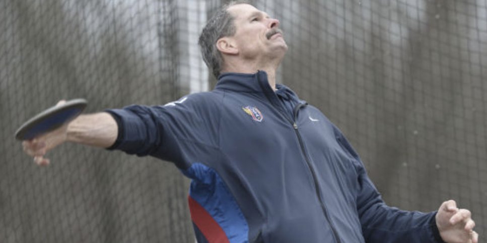 Noel showed his discus form to local paper before Budapest.