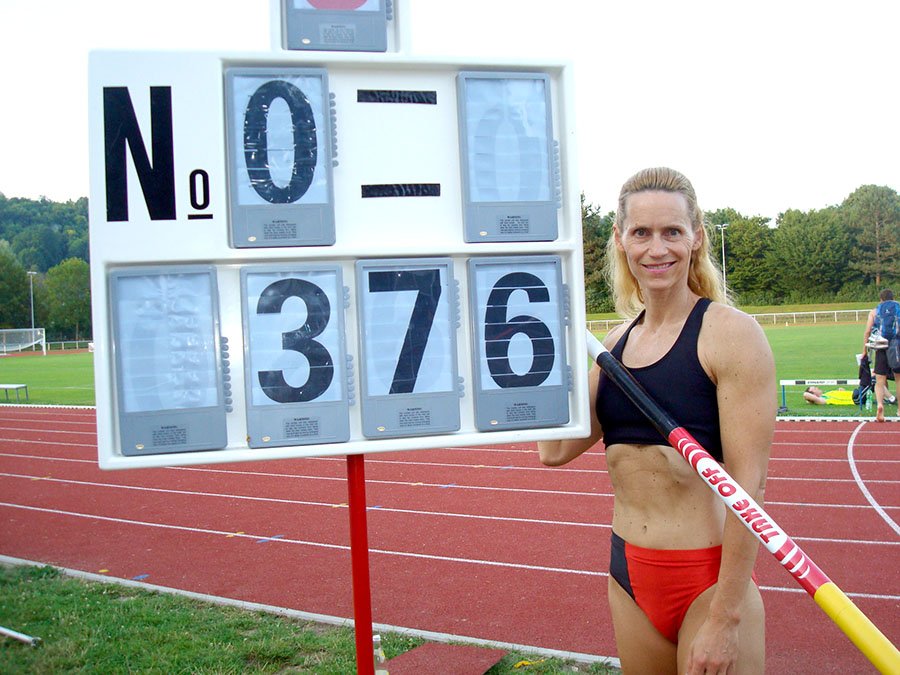 While awaiting results link, here is Irie with her record height at Regensburg.